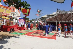 Lễ Khao lề thế lính Hoàng Sa tại đảo Lý Sơn 