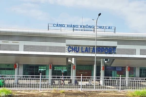 Quảng Ngãi khẩn trương cử lực lượng kiểm soát dịch Covid-19 đến Sân bay Chu Lai