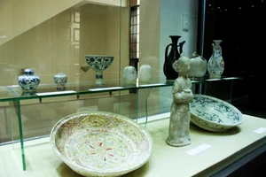 Quảng Ngãi: Trưng bày hơn 300 cổ vật, hình ảnh “Di sản từ những con tàu cổ”