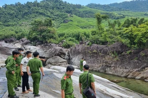 Quảng Ngãi: Hai học sinh đi tắm suối sau lễ khai giảng bị đuối nước tử vong