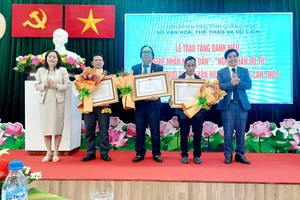Quảng Ngãi: Trao tặng danh hiệu Nghệ nhân nhân dân, Nghệ nhân ưu tú có cống hiến lĩnh vực di sản văn hóa phi vật thể