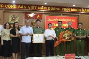 Quảng Ngãi: Khen thưởng lực lượng công an tham gia truy bắt đối tượng bắn 2 công nhân môi trường