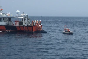 Tìm thấy thi thể thứ 4 trong vụ chìm tàu tàu sà lan trên biển Lý Sơn
