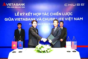 Chubb Life Việt Nam và VietABank hợp tác phân phối sản phẩm bảo hiểm
