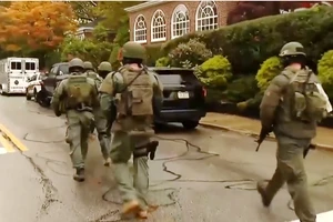 11 người chết trong vụ xả súng ở giáo đường Do Thái tại Mỹ