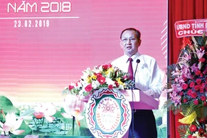 Ông Lưu Hoàng Tân - Chủ tịch kiêm giám đốc Công ty TNHH MTV Xổ số kiến thiết Đồng Tháp phát biểu chào mừng hội nghị