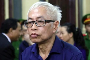 Truy tố thêm tội danh với cựu Tổng Giám đốc Ngân hàng Đông Á Trần Phương Bình