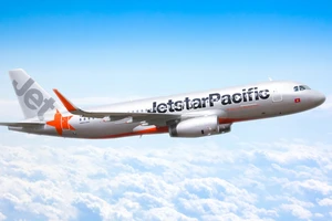 Bay Jetstar Pacific 4 khách được hoàn 1 trên tất cả đường bay nội địa