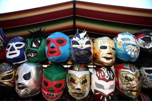 Mặt nạ đấu vật truyền thống của Mexico lên ngôi