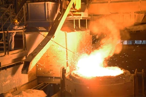 Giảm phát thải khí nhà kính trong sản xuất thép