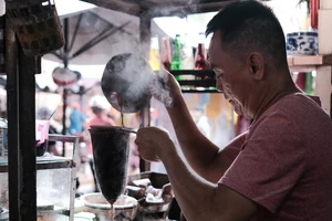Sài Gòn cà phê sữa đá