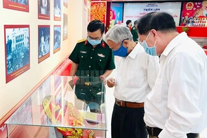 Triển lãm “Quốc hội Việt Nam - Những chặng đường đổi mới và phát triển”. Ảnh: hcmcpv