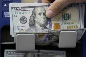 Ngân hàng Cuba ngừng tiếp nhận tiền gửi bằng USD