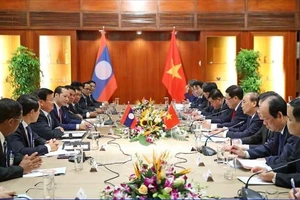Ngày 5-7-2020, tại TP Đà Nẵng, Thủ tướng Nguyễn Xuân Phúc hội đàm Thủ tướng Lào Thongloun Sisoulith thăm và làm việc tại Việt Nam. Ảnh: TTXVN