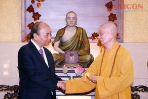 Chủ tịch nước Nguyễn Xuân Phúc thăm, chúc tết Giáo hội Phật giáo Việt Nam