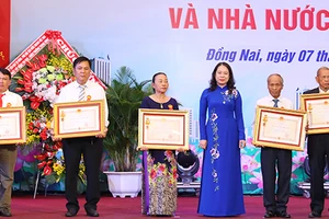 Đồng Nai: 276 tập thể, cá nhân được trao tặng các phần thưởng cao quý của Đảng và Nhà nước