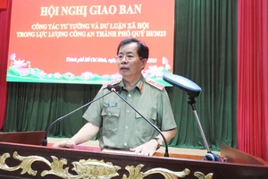 Thiếu tướng Trần Đức Tài, Phó Giám đốc Công an TPHCM phát biểu chỉ đạo 
