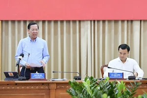 Chủ tịch UBND TPHCM Phan Văn Mãi: Phê bình các ban, chủ đầu tư chưa quyết tâm đẩy nhanh tiến độ 