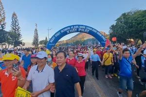 Hơn 10.000 người tham gia giải việt dã, leo núi ở Vũng Tàu