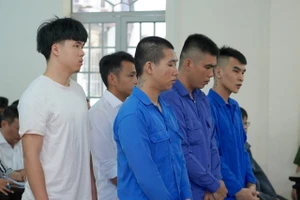 Các bị cáo tại phiên tòa