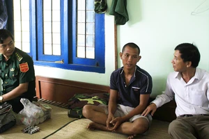 ​ Ngư dân Danh Việt đã ổn định sức khỏe tại Trạm Kiểm soát Biên phòng Sa Kỳ. Ảnh: Nguyễn Trang