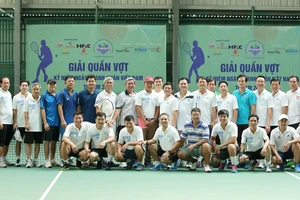 Giải Quần vợt kỷ niệm ngày doanh nhân Việt Nam năm 2017