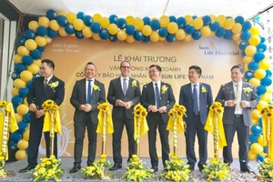 Sun Life Việt Nam khai trương thêm 5 văn phòng kinh doanh và dịch vụ khách hàng