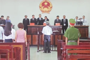 Phiên tòa xét xử sơ thẩm bị cáo Nguyễn Khắc Thủy ​