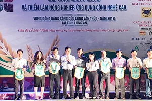 Hội thi “Lúa sạch, gạo thơm, cơm ngon” năm 2018: Vì giá trị thương hiệu gạo Việt