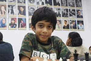 8 岁童赢国际象棋大师