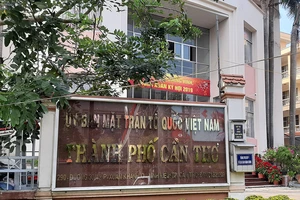 Chủ tịch Ủy ban MTTQ Việt Nam TP Cần Thơ bị kỷ luật cảnh cáo