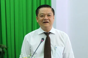 Chủ tịch UBND quận Ninh Kiều được bầu làm Phó Chủ tịch UBND TP Cần Thơ