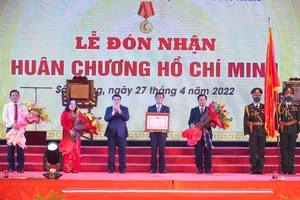 Tỉnh Sóc Trăng vinh dự nhận Huân chương Hồ Chí Minh