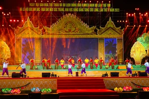 Khai mạc Ngày hội Văn hóa Thể thao Du lịch đồng bào Khmer Nam bộ lần thứ VIII