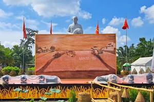 Xác lập kỷ lục "Bức tranh lớn nhất Việt Nam được làm từ gạo ST"