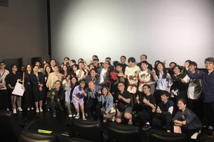Khán giả đến chật kín để giao lưu cùng đoàn phim "Đại hải chiến Noryang"