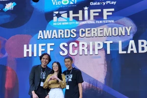 Đạo diễn Charlie Nguyễn “đỡ đầu” 2 nhà làm phim trẻ