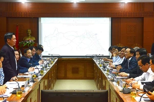 Bộ trưởng Bộ GTVT Nguyễn Văn Thể làm việc với tỉnh Quảng Nam 