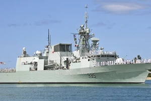 Tàu Hải quân Hoàng gia Canada Calgary thăm Đà Nẵng vào cuối tháng 9
