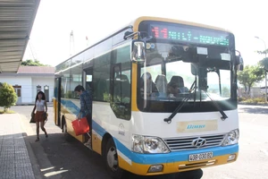 Đà Nẵng nâng cao chất lượng, trợ giá xe buýt nội thị để “hút” khách tham gia