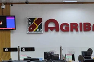Làm giả hồ sơ rút hơn 123 tỷ đồng, một nhân viên Agribank bị bắt