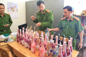 Bắt quả tang nhiều người sử dụng ma tuý trong quán rượu ở Đà Lạt