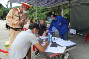 Người từ nơi đang có dịch đến Lâm Đồng phải có xét nghiệm âm tính với SARS-CoV-2