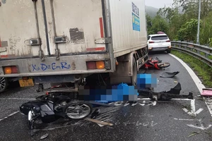 Tạm giữ tài xế gây tai nạn làm 2 người tử vong trên đèo Bảo Lộc