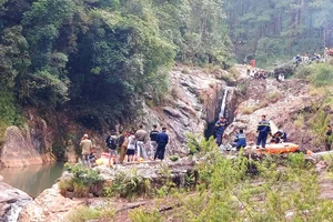 Lâm Đồng: Đi cắm trại gần hồ Ankroet, một người đuối nước tử vong