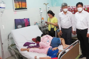 Vụ ngộ độc ở Trường Ischool Nha Trang: Ghi nhận 648 trường hợp, Bộ Y tế tăng cường chuyên gia hỗ trợ