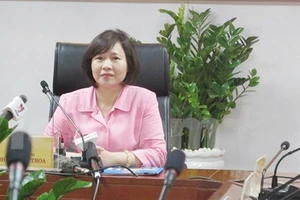 Bà Hồ Thị Kim Thoa sẽ nghỉ hưu hưởng chế độ bảo hiểm xã hội kể từ ngày 01-9-2017. Ảnh: Vietnam+