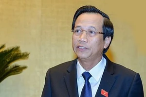 Bộ trưởng Đào Ngọc Dung phủ nhận tình trạng người lao động đến tuổi 35 bị sa thải