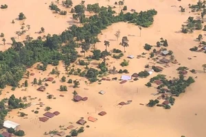 Ngập lụt diện rộng ở Lào vì sự cố vỡ đập thủy điện. Ảnh theo ABC Laos News 
