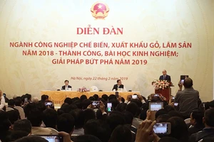 Thủ tướng Nguyễn Xuân Phúc phát biểu tại diễn đàn